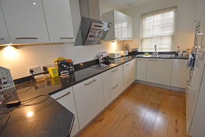 Kitchen- click for photo gallery